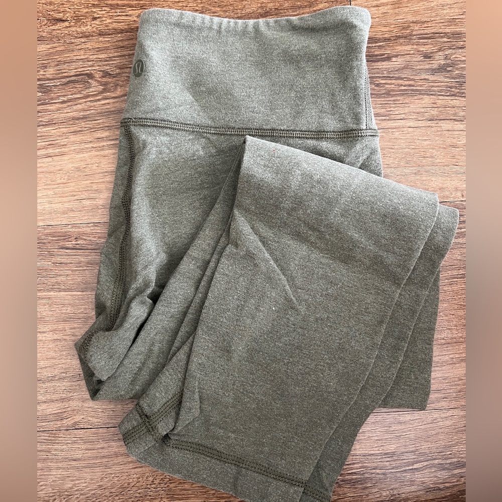 Lululemon leggings